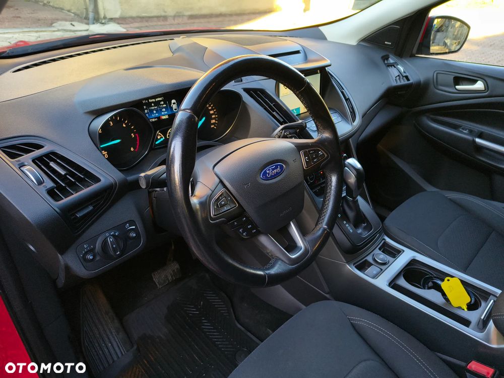 Ford Kuga - 9