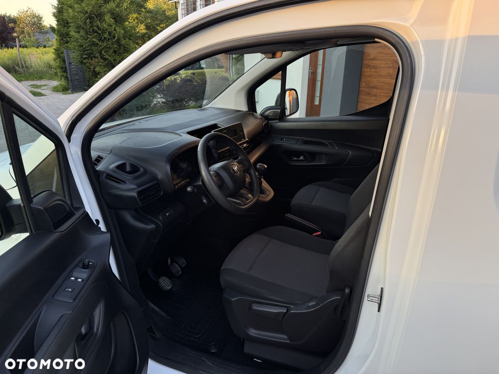 Toyota Proace City - 11