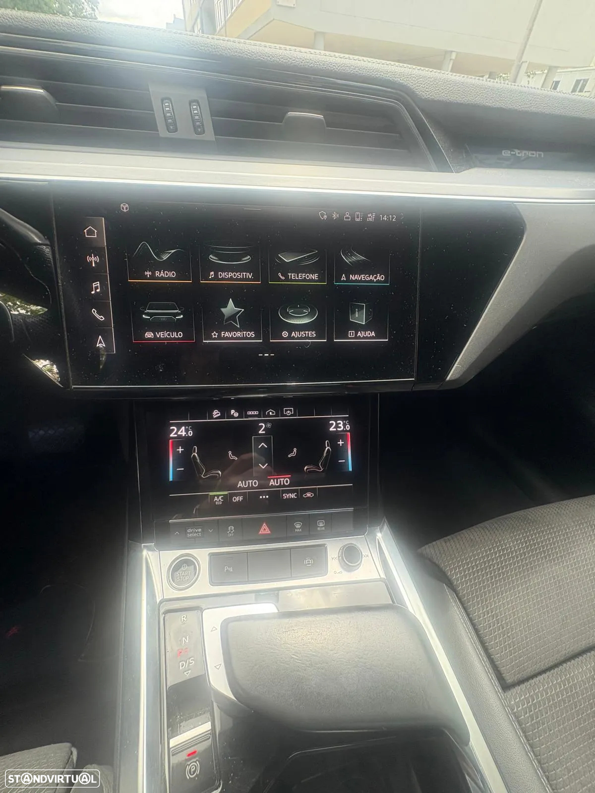 Audi e-tron 50 quattro S line - 33