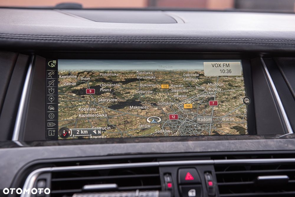 BMW Seria 7 740d xDrive - 30