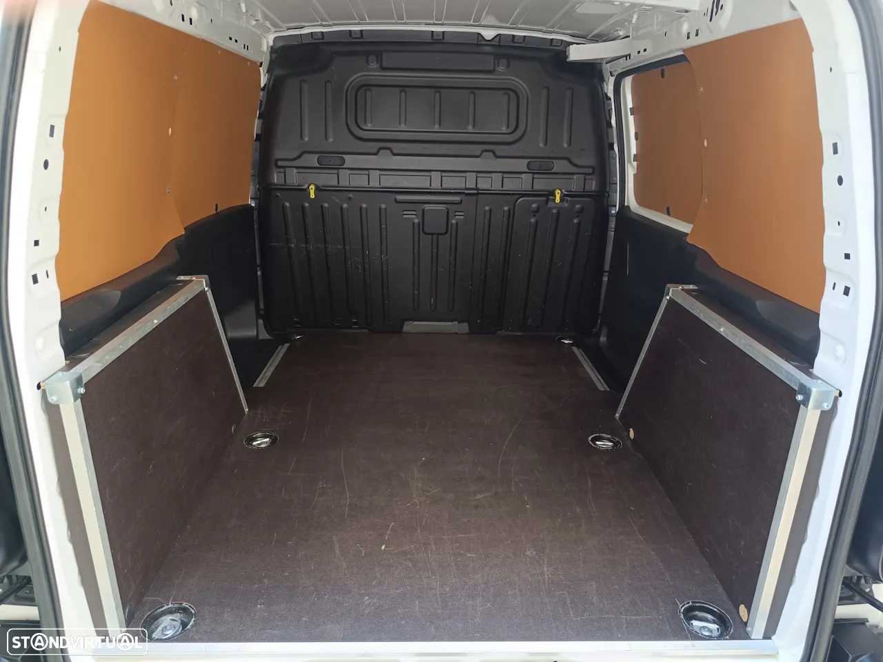 Citroën BERLINGO 1.6 BlueHDi - 24