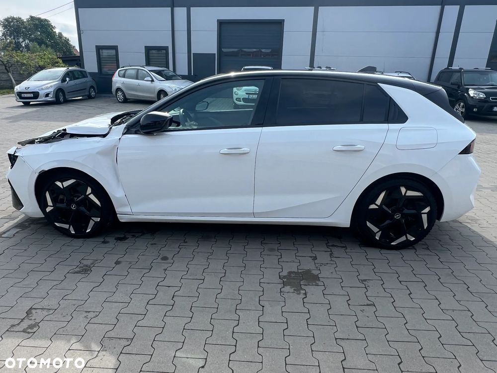 Opel Astra GSe - 7