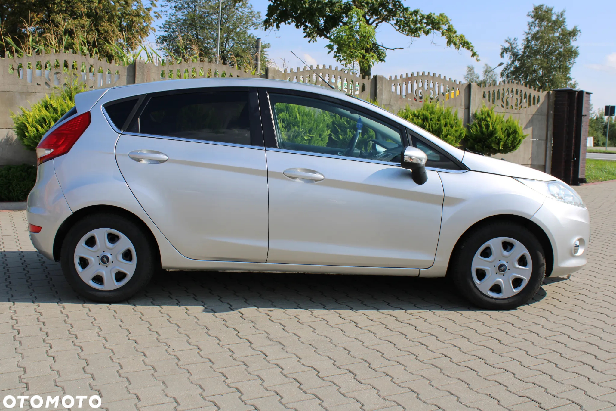 Ford Fiesta 1.6 TDCi DPF Trend - 4