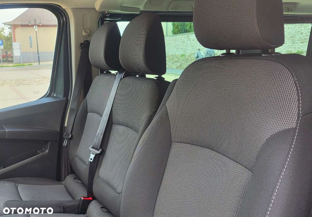 Renault Trafic - 9