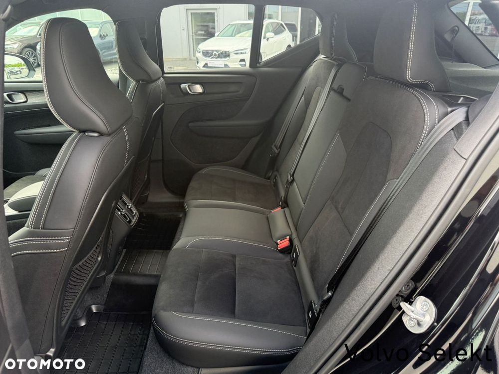 Volvo XC 40 - 28