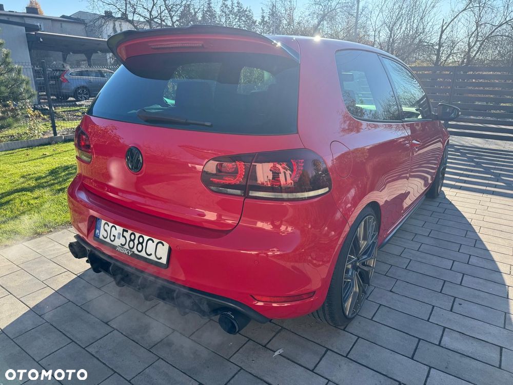 Volkswagen Golf VI 2.0 TSI GTI - 4