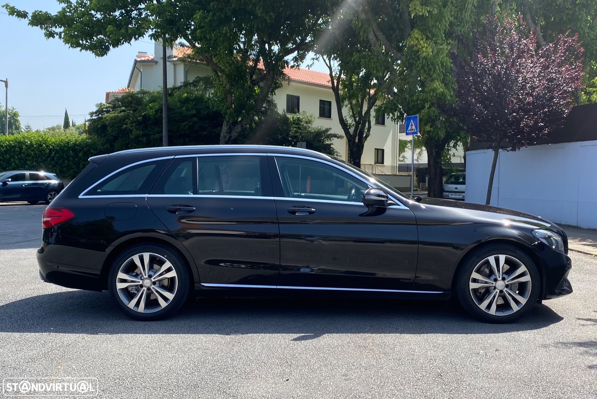Mercedes-Benz C 350 e - 3