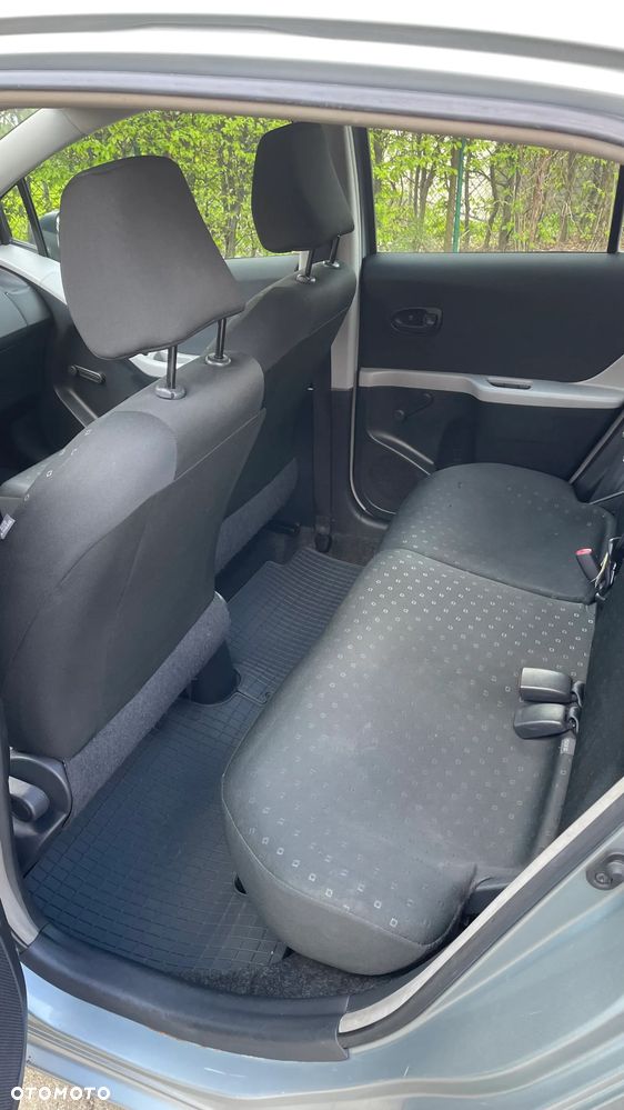 Toyota Yaris 1.3 Luna A/C - 13