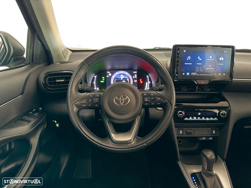 Toyota Yaris Cross 1.5 Hybrid Comfort Plus - 18
