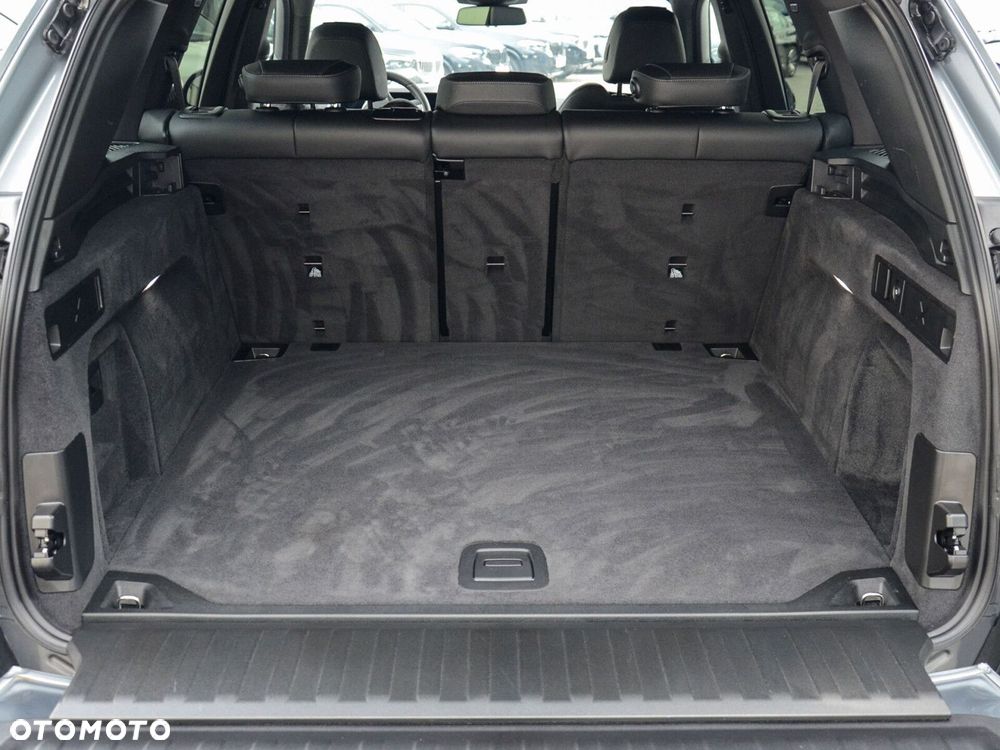 BMW X5 - 19