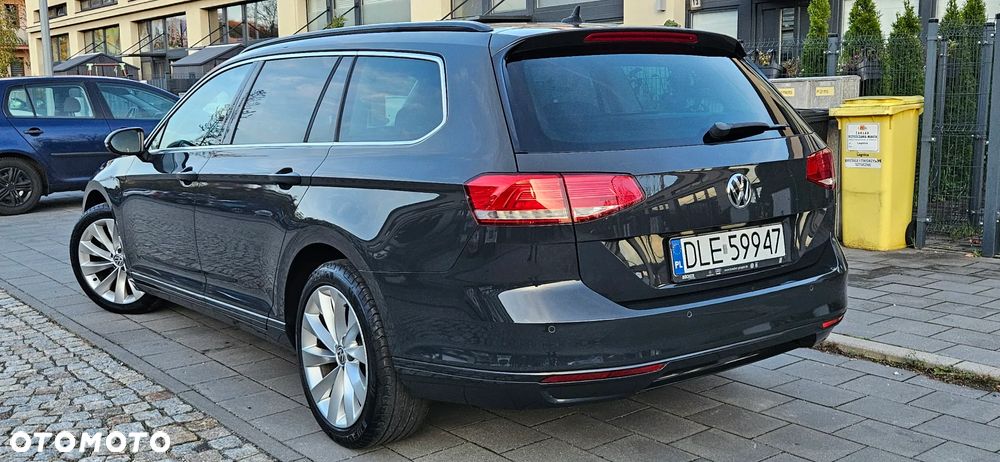 Volkswagen Passat Variant 2.0 TDI SCR BlueMotion Comfortline - 35