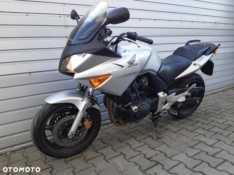 Honda CBF - 4