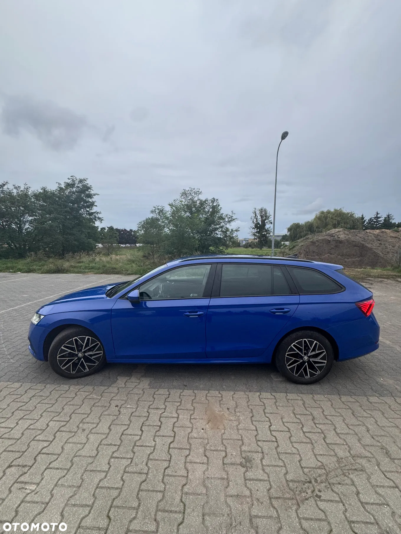 Skoda Octavia 2.0 TDI Ambition DSG - 5