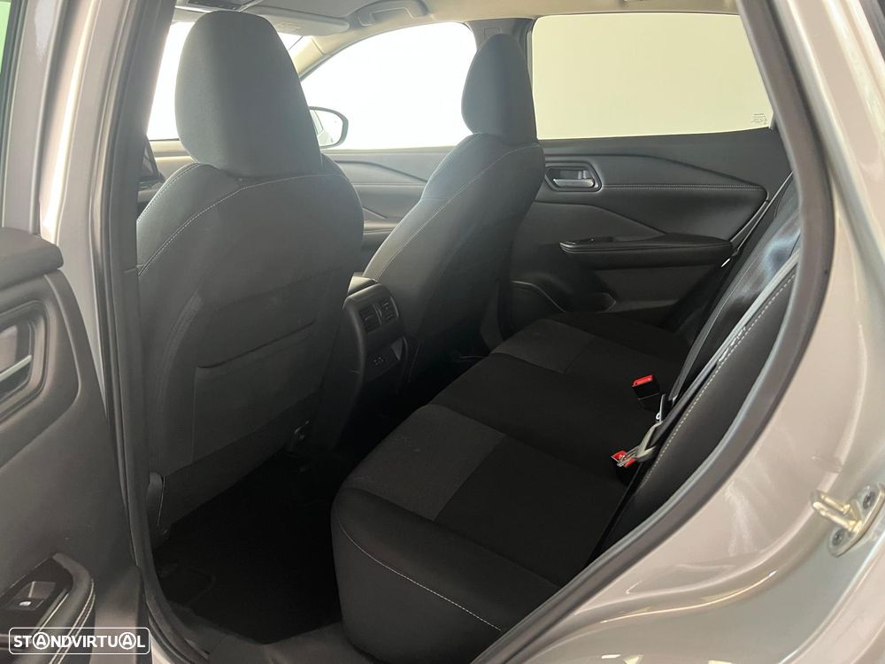 Nissan Qashqai 1.3 DIG-T N-Connecta - 12
