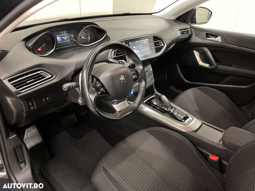 Peugeot 308 BlueHDi 130 EAT6 Stop & Start Active Business-Paket - 6