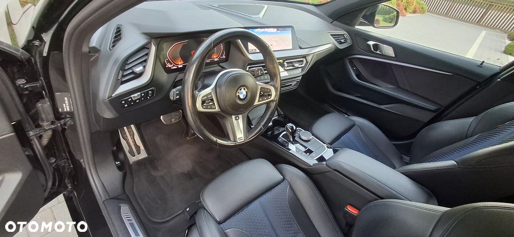 BMW Seria 1 120i M Sport - 12