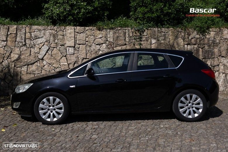 Opel Astra 1.7 CDTI Cosmo - 9