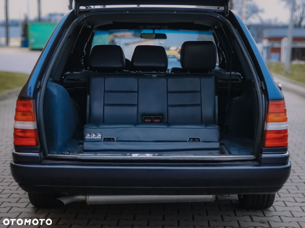 Mercedes-Benz W124 (1984-1993) - 18