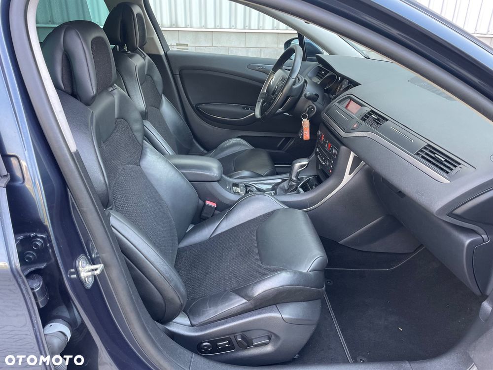 Citroën C5 2.0 HDi Exclusive - 6