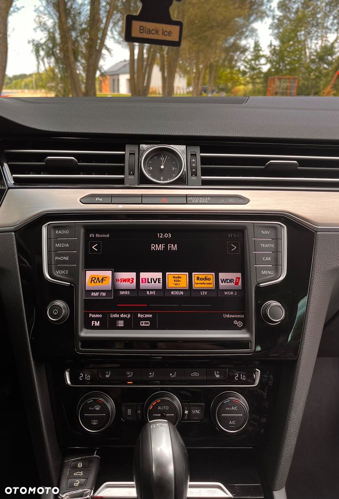 Volkswagen Passat 2.0 TDI Bi-Turbo BMT 4Mot Highline DSG - 20