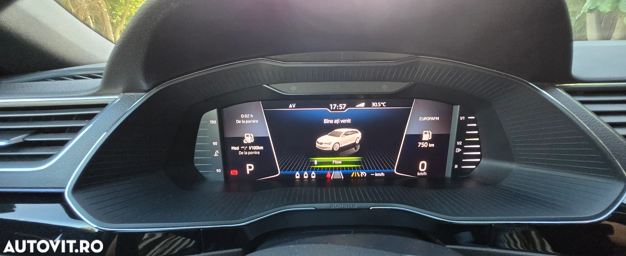 Skoda Superb Combi 1.5 TSI ACT DSG L&K - 7