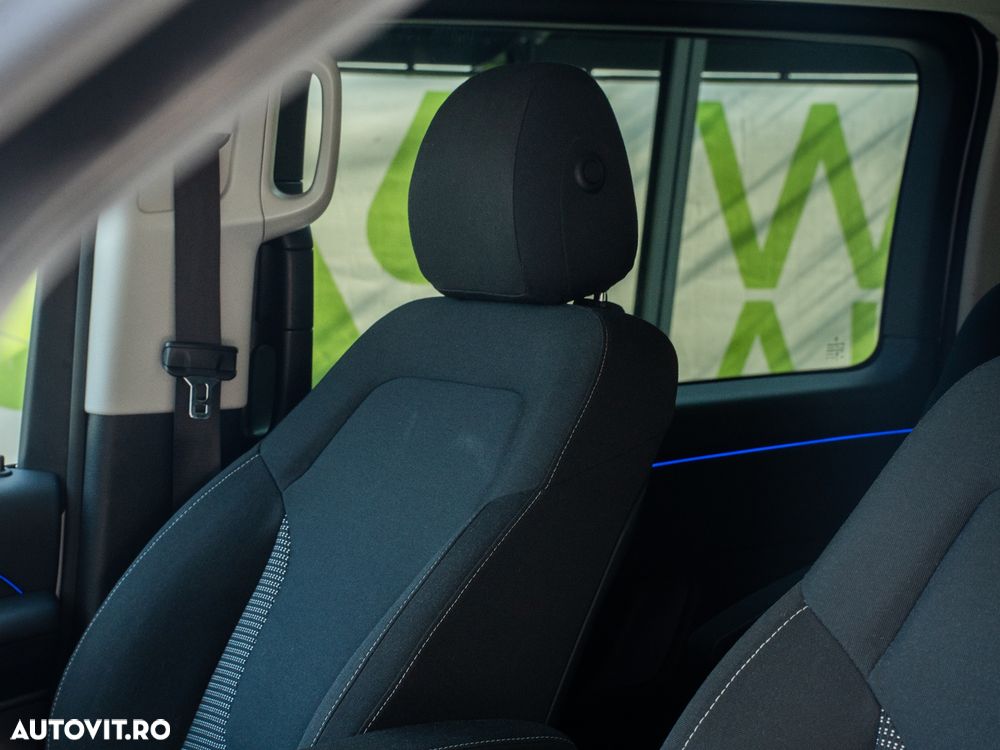 Mercedes-Benz V 300 d Combi Lung 237 CP AWD 9AT - 23