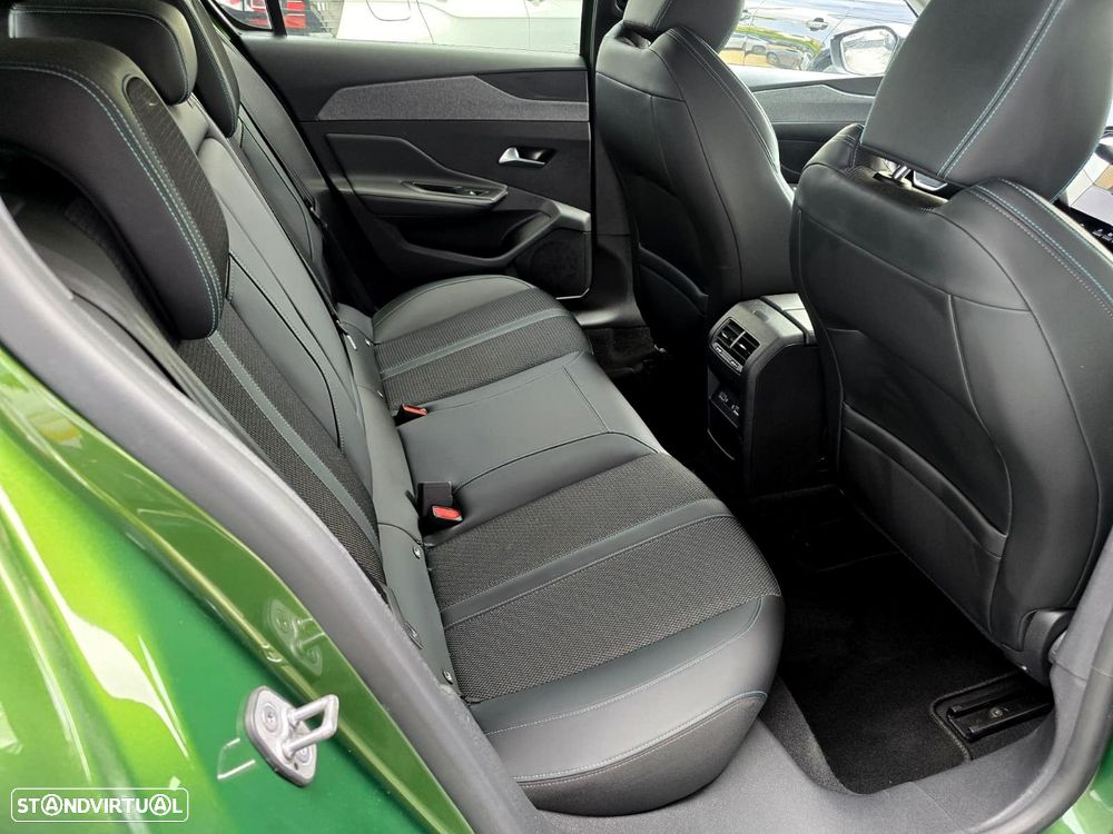 Peugeot 308 - 21