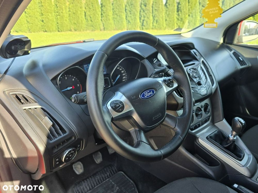 Ford Focus - 17