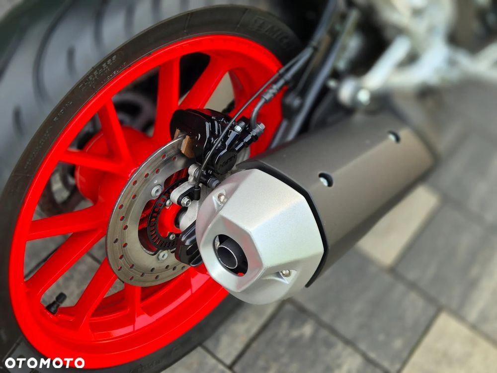 Yamaha MT - 15