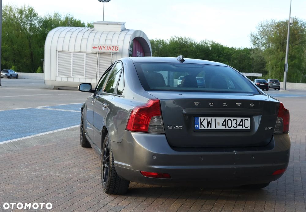 Volvo S40 2.0D - 9