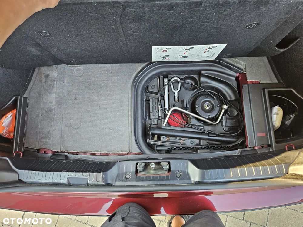BMW Seria 3 316i - 27