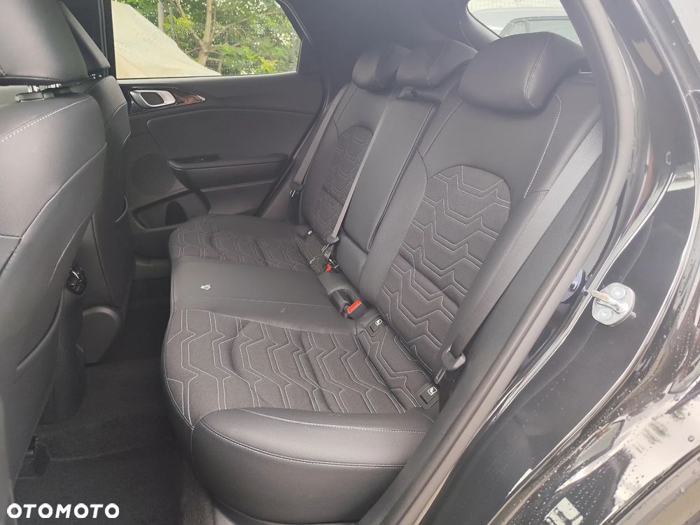 Kia XCeed 1.6 T-GDI Tribute DCT - 15