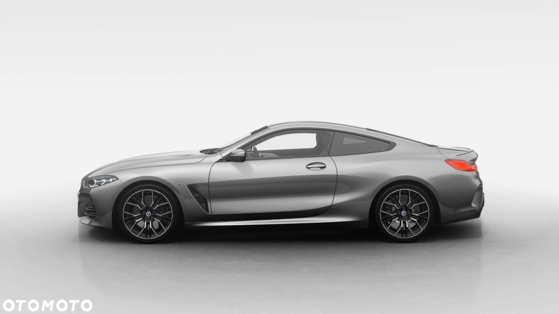 BMW Seria 8 - 3