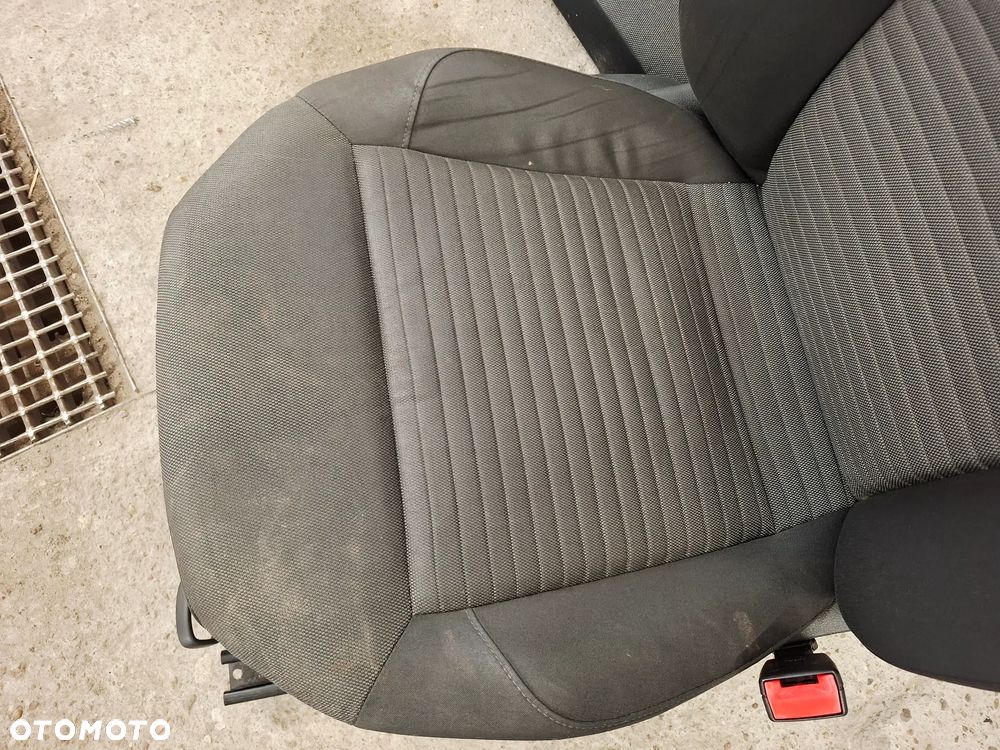 Fotele Kanapy Siedzenia Komplet VW Polo 6R 5-Drzwi 5 Drzwi - 6
