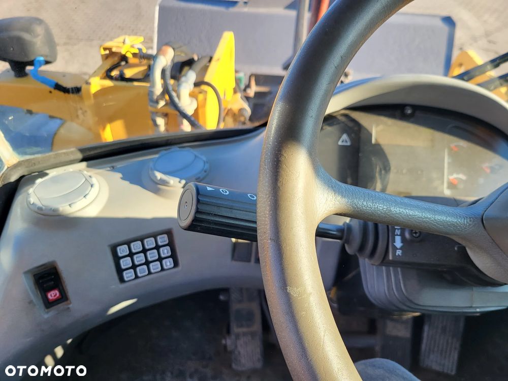 Volvo L 120 E spr z Niemiec - 13