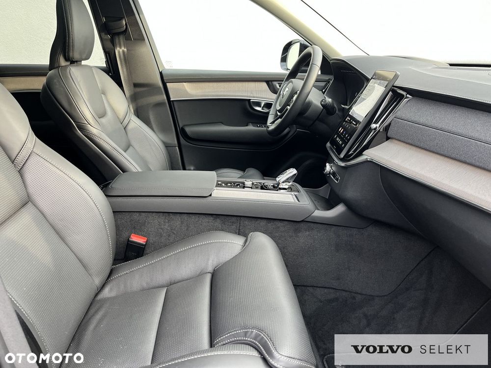 Volvo XC 90 - 41