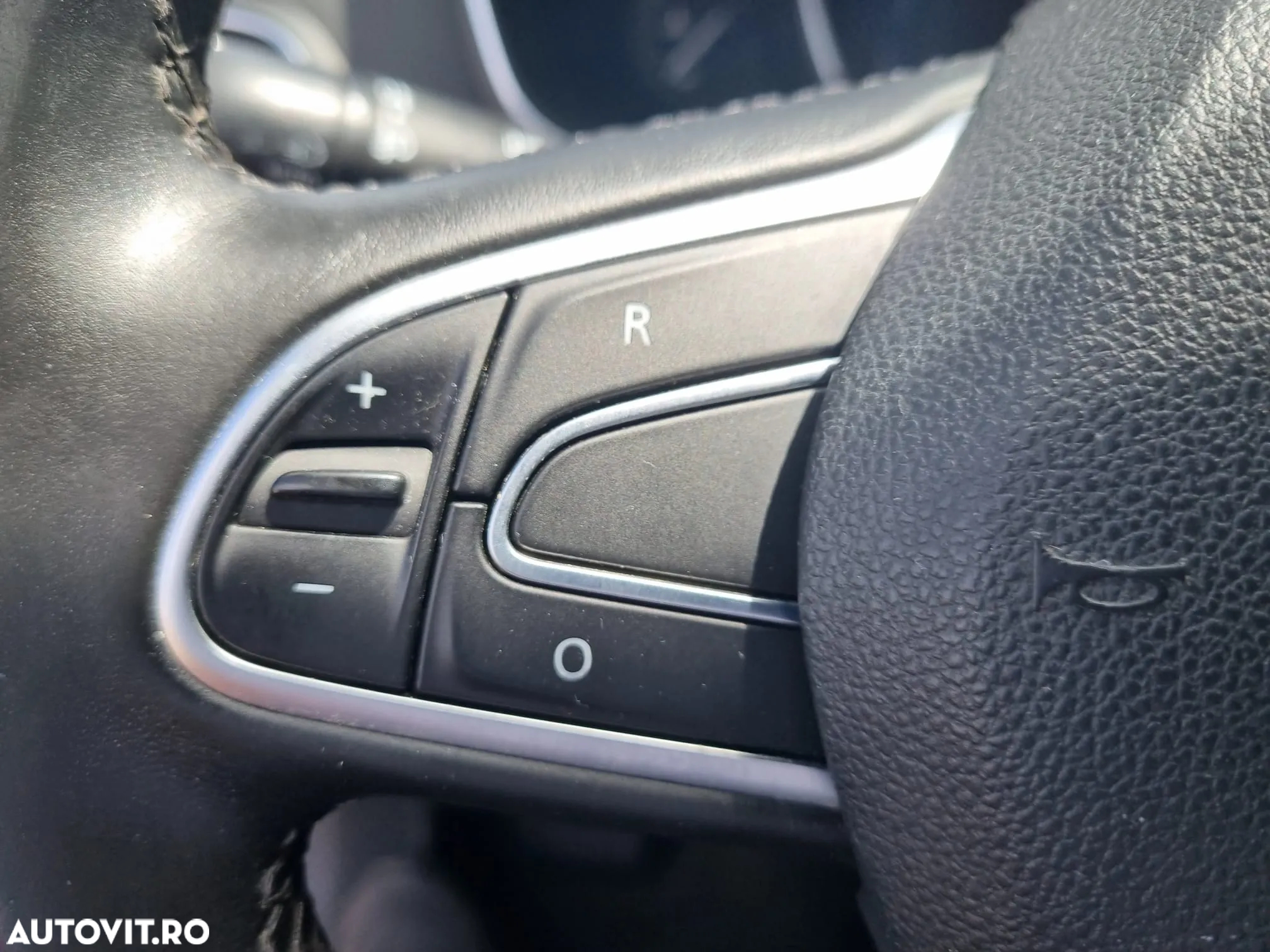 Renault Megane ENERGY dCi 110 INTENS - 19