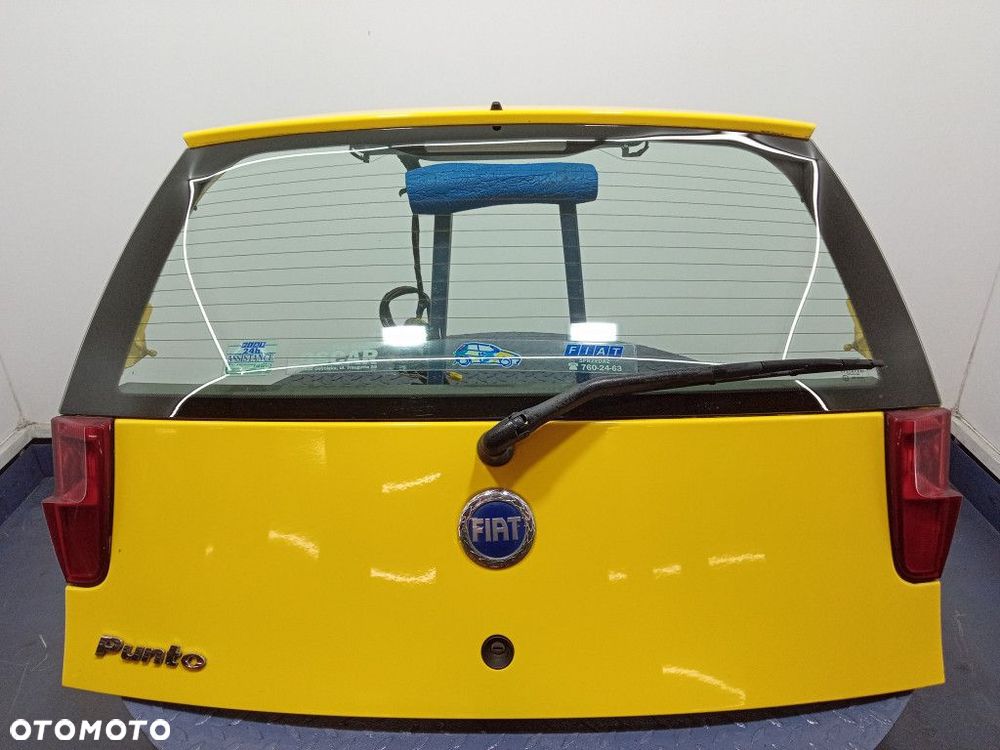 FIAT PUNTO II FL LIFT 3D KLAPA BAGAŻNIKA TYŁ TYLNA 258 GIALLO GINESTRA - 1