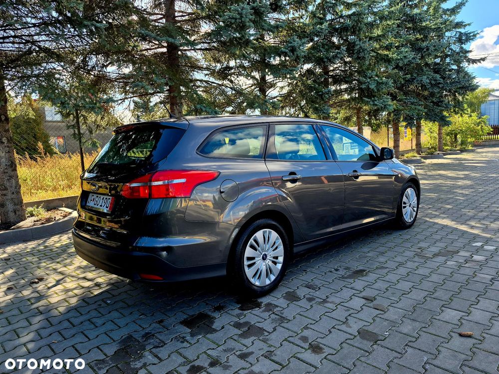 Ford Focus - 6
