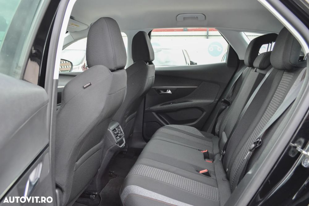 Peugeot 3008 BlueHDi 130 Stop & Start EAT8 Active - 24