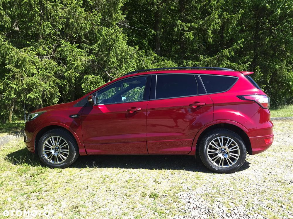 Ford Kuga 1.5 EcoBoost 2x4 ST-Line - 2