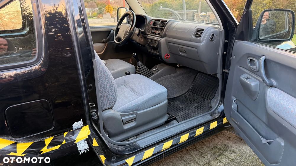 Suzuki Jimny 1.3 JLX - 8