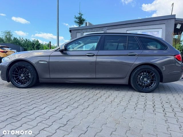 BMW Seria 5 520d Luxury Line - 3