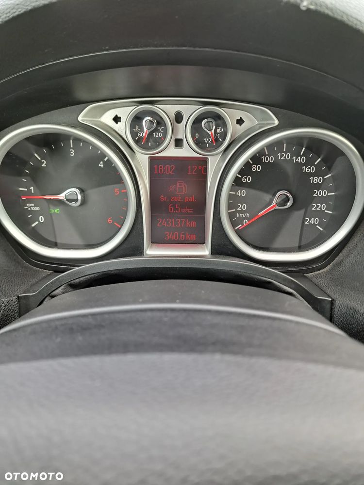 Ford Kuga 2.0 TDCi Trend - 14