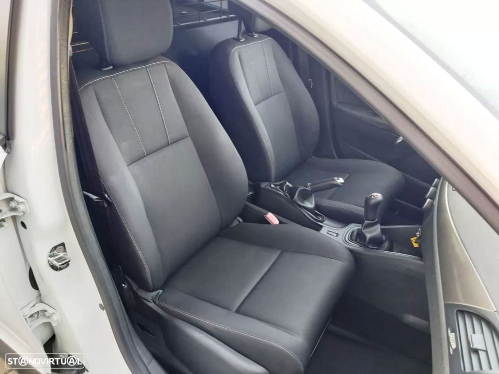 Renault mégane 1.5 dci iii hatchback - 7