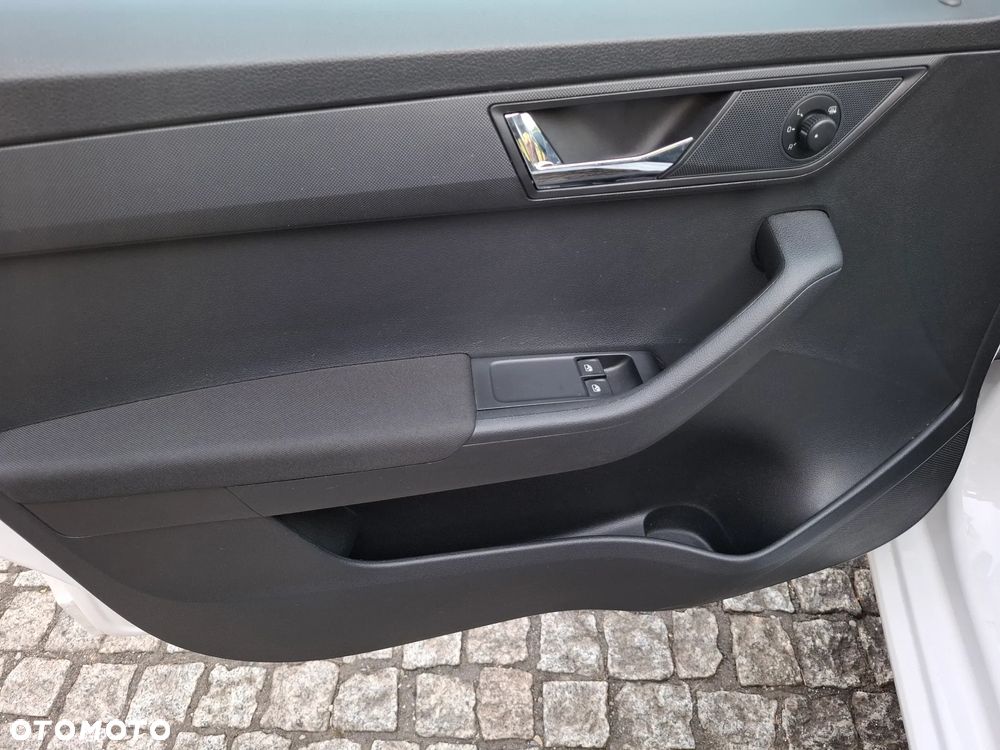 Skoda Fabia 1.0 TSI Ambition - 29