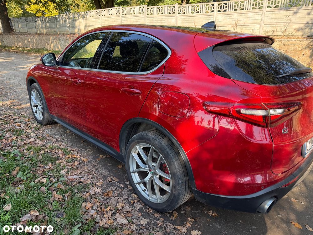 Alfa Romeo Stelvio 2017 photo 4
