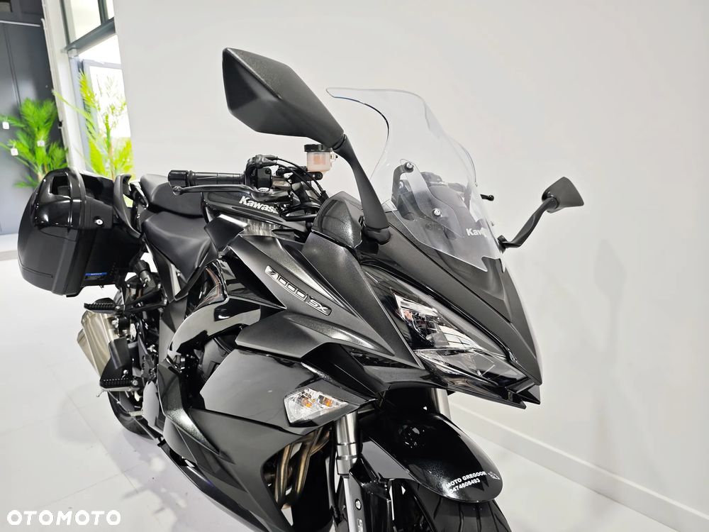 Kawasaki Ninja 1000 SX - 8