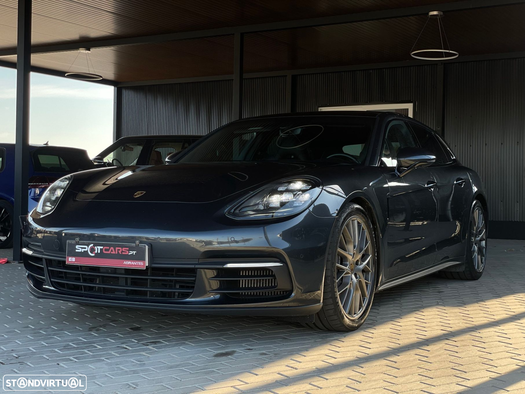 Porsche Panamera Sport Turismo 4 E-Hybrid - 4