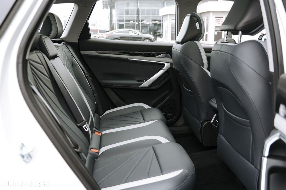 GEELY Starray 2025 — imagine 7